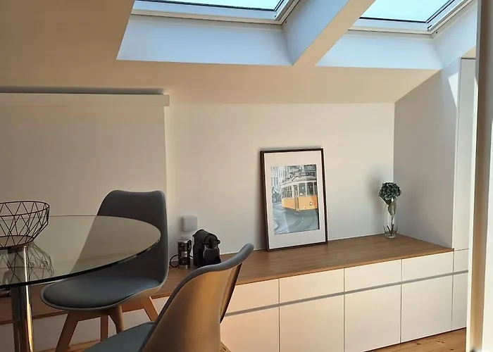 Διαμέρισμα Fontainhas Sunny Rooftop With Balcony *