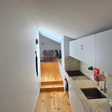 アパート Fontainhas Sunny Rooftop With Balcony