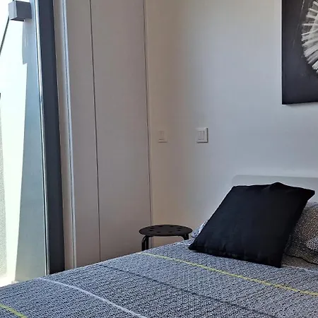 Fontainhas Sunny Rooftop With Balcony *